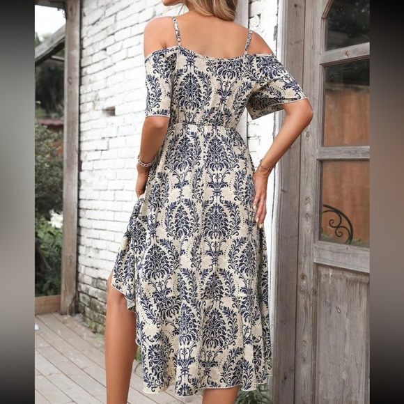 Boho floral print cold shoulder midi dress - Picture 3 of 6